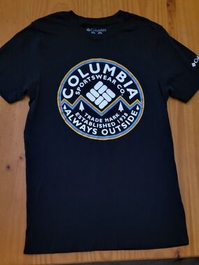 Columbia Black Short-Sleeve Tee with Multicolor Crest